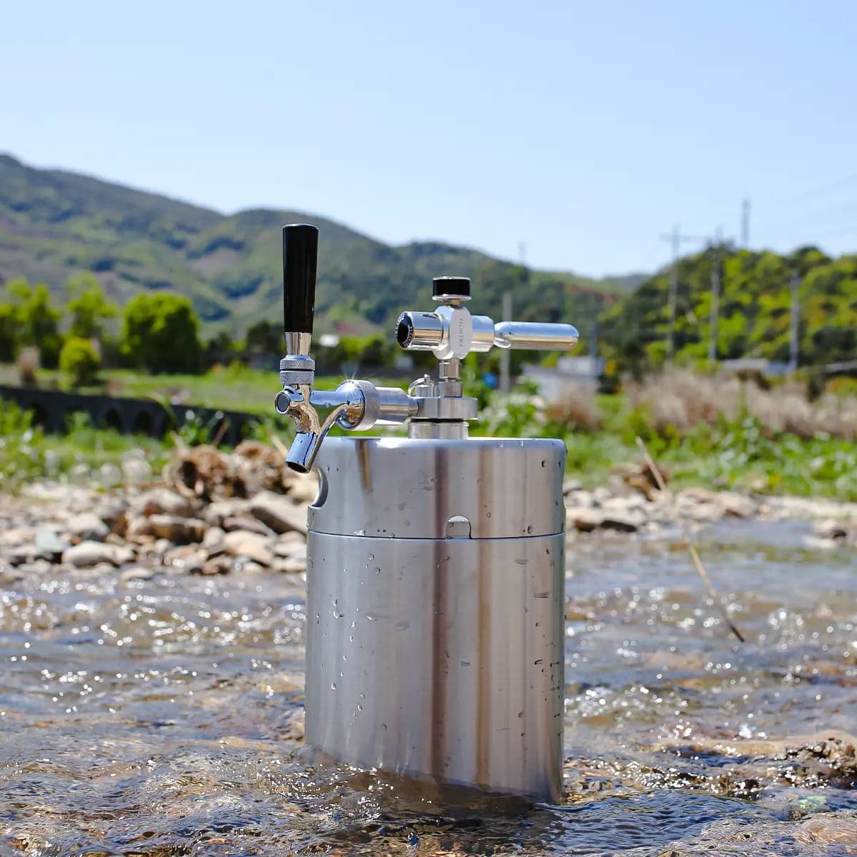 tmcraft 128oz double walled mini keg growler show photo 1