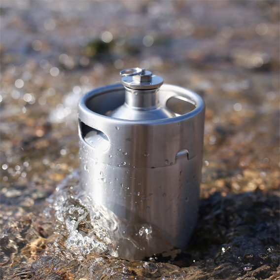 tmcraft 64oz stainless steel mini keg details page products details 1