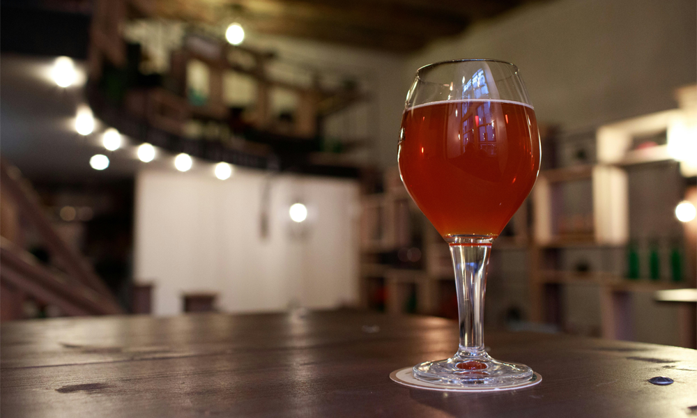 Mini Kegs Explained: The Smart Way to Store, Carbonate, and Serve Fresh Homebrew Anywhere